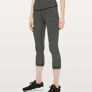 Lululemon Wunder Under Crop (High-Rise) *21" Parallel Stripe Black White / Black